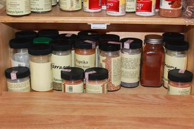 https://www.home-storage-solutions-101.com/images/switched-from-counter-to-drawer-storage-for-my-spices-21762344.jpg